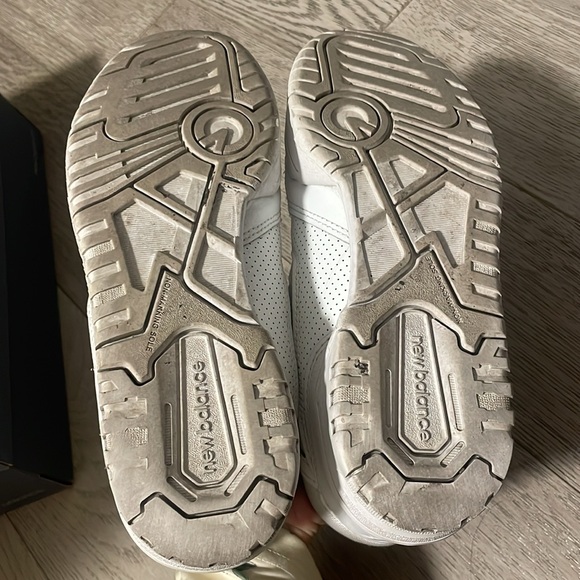 New Balance 550s White Sneakers - Picture 5 of 7